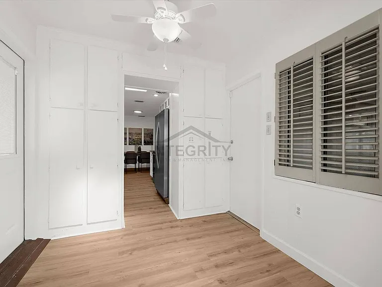 3315 W Beaumont St — Photo 30