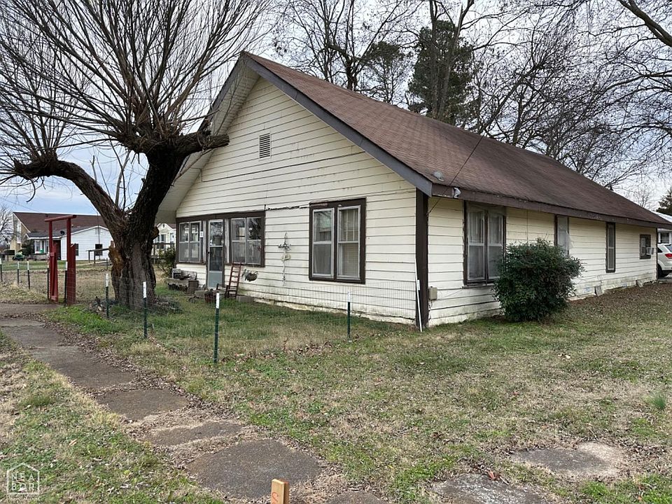 11 E Stillwell St, Biggers, AR 72413 Zillow