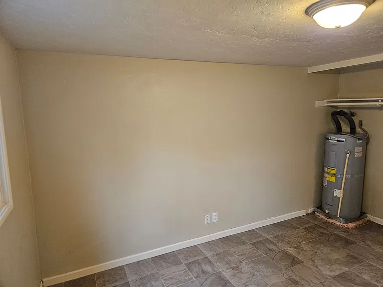 Kellsv — Photo 7