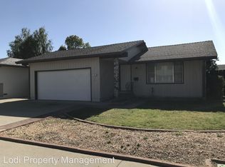 1020 Dover Dr, Lodi, CA 95242