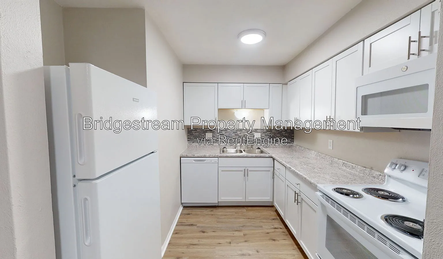 85 N Gebhart Church Rd — Photo 4