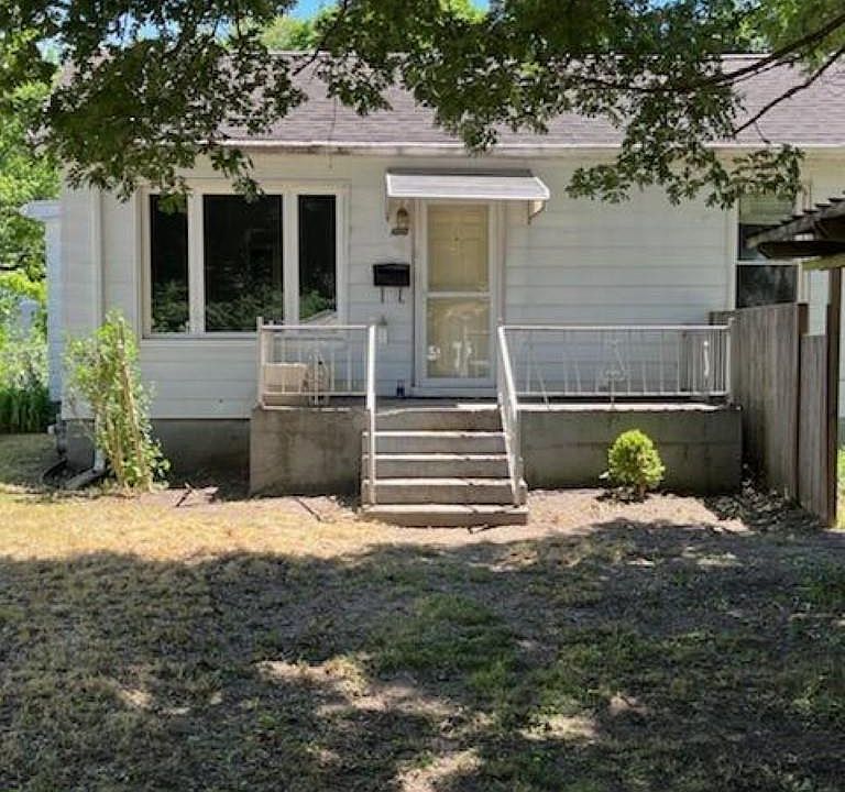 1st image of 1010 Ann Eliza St