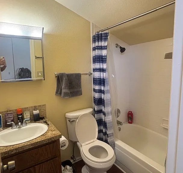 620 Forest Edge Rd — Photo 24