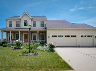 1856 Splitwood Dr, Grafton, WI 53024