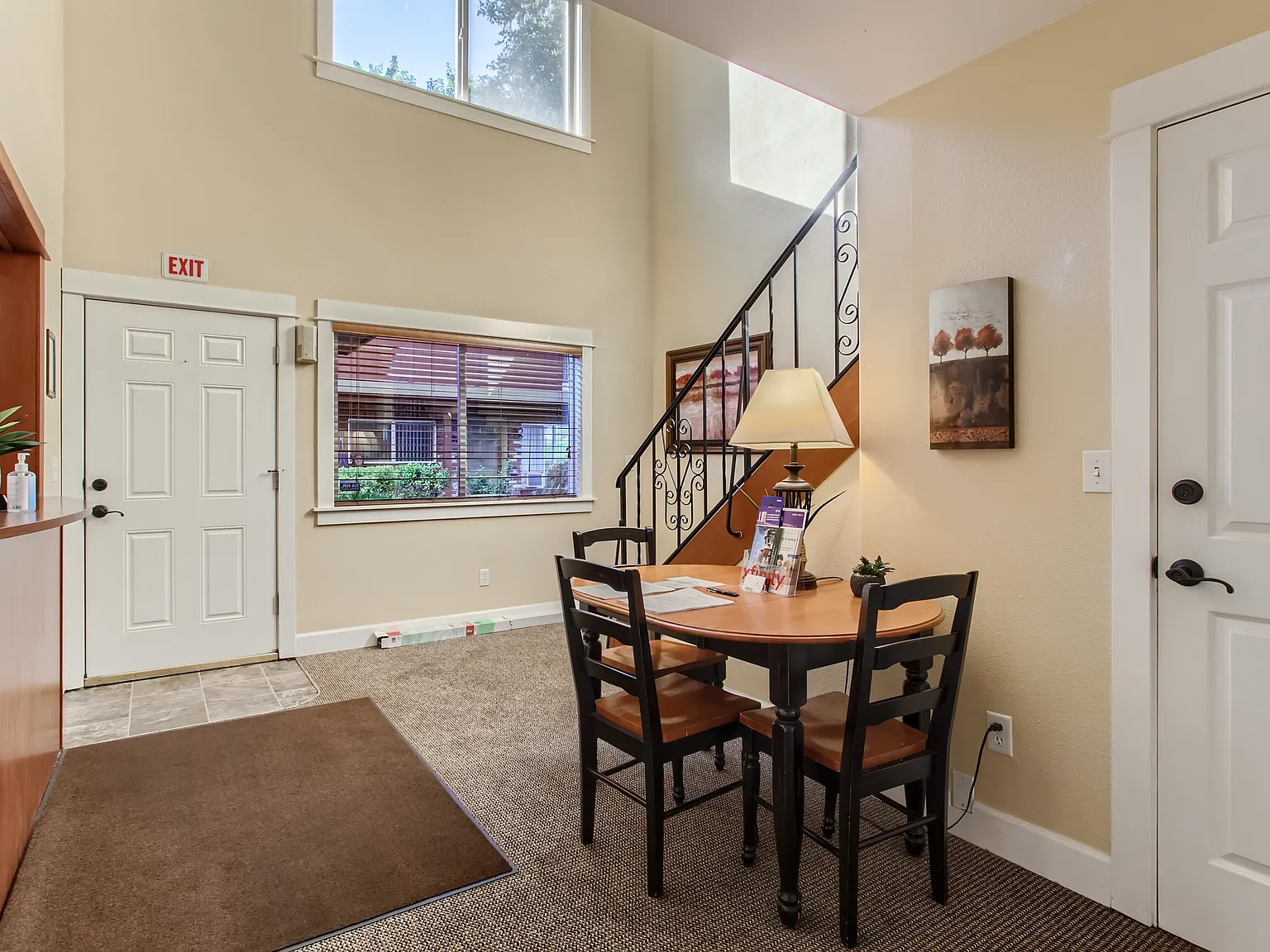Oak Grove Village — Photo 4