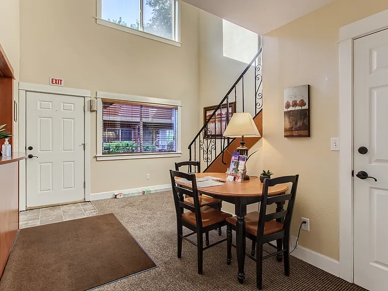 Oak Grove Village — Photo 4