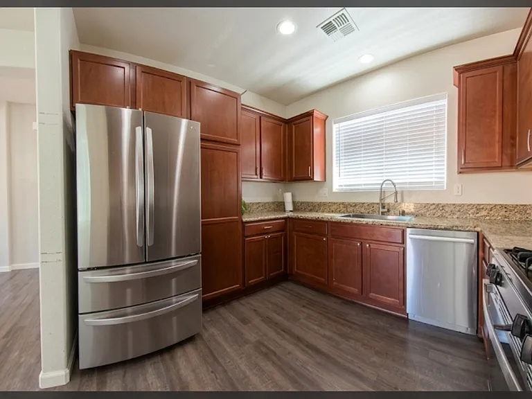 14357 Leiden Dr — Photo 3