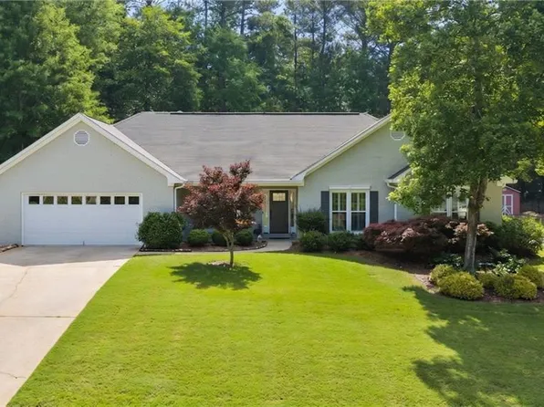 409 Taberon Rd, Peachtree City, GA 30269