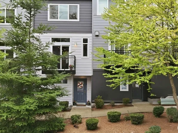 2225 NW Moraine Place, Issaquah, WA 98027