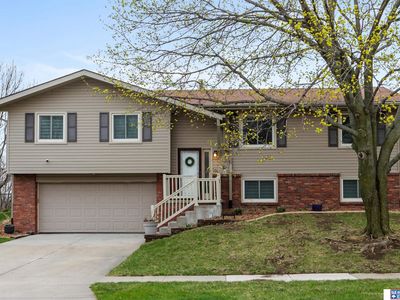5542 NW Fairway Dr, Lincoln, NE, 68521