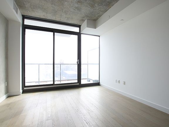 2nd image of 224 Lyon St N #702
