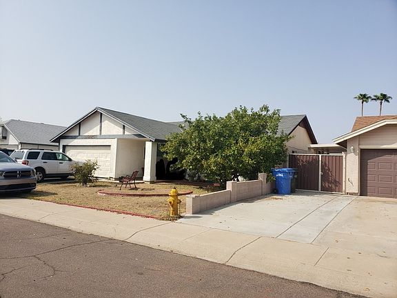 2nd image of 1006 W Wickieup Ln