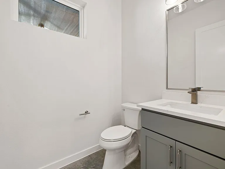 11009 4th St — Photo 16