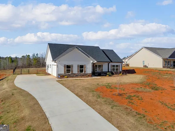 1011 Dortch Rd, Eastanollee, GA 30538