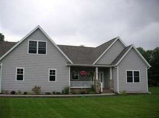 10295 Timber Meadows Dr, Traverse City, MI 49684