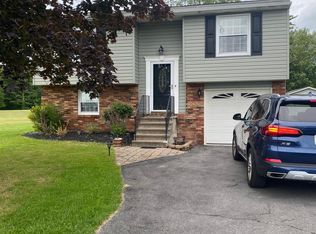 5201 Orangeport Rd, Brewerton, NY 13029