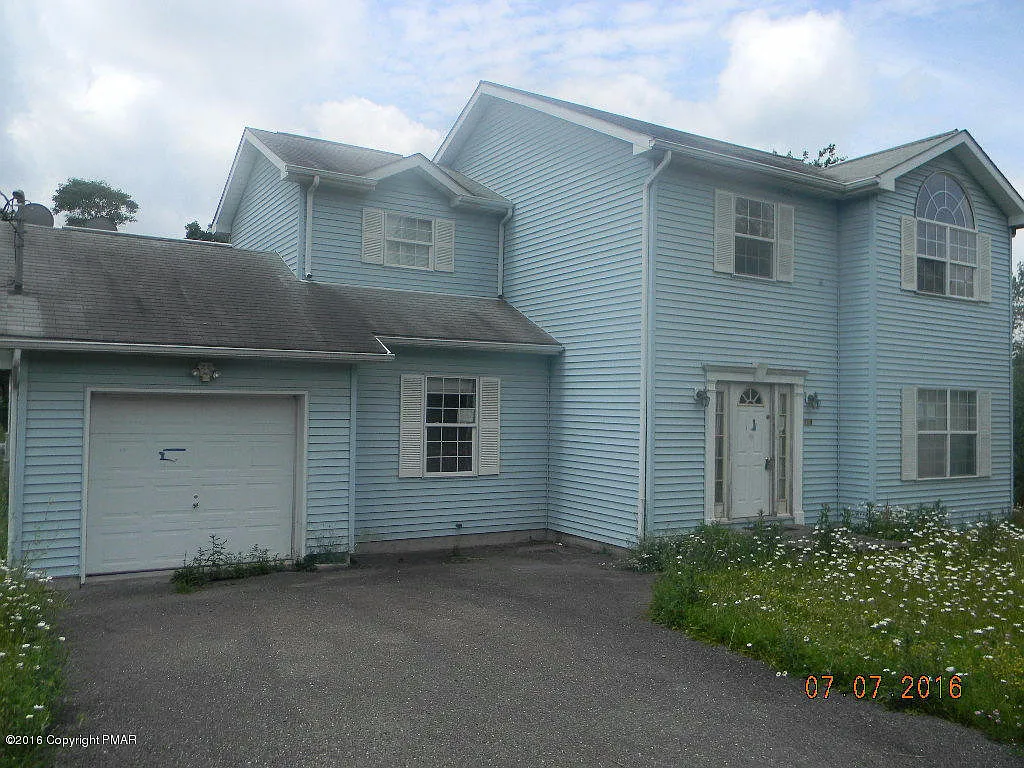 812 Sullivan Trl photo 1