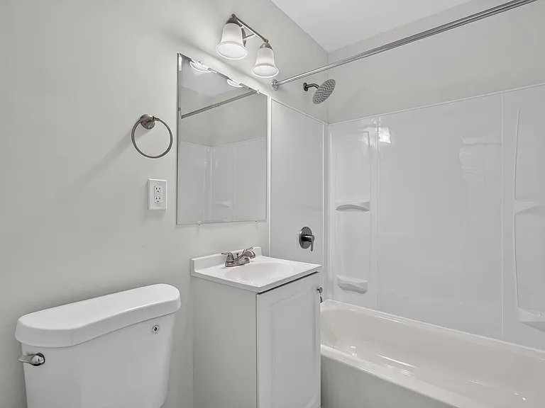 5821 Field Pl NE — Photo 20