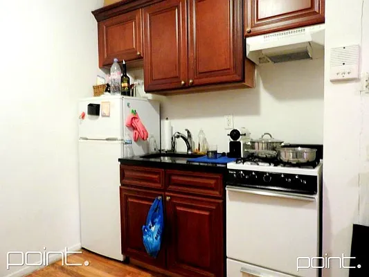 Rented by Point NYC | media 38