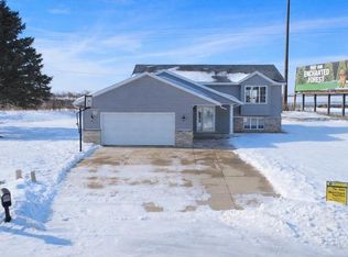 1844 Patricks Bay, Faribault, MN 55021