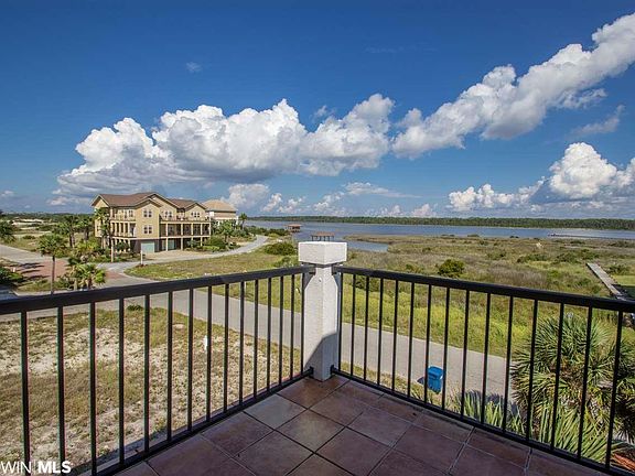 2nd image of 3229 Sea Horse Cir