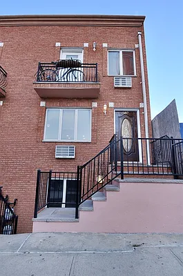 Sold by Corcoran | media 6