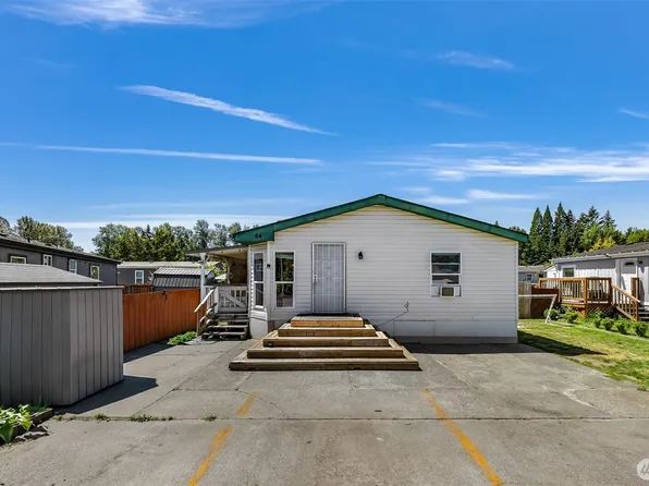 700 N Reed Street #64, Sedro Woolley, WA 98284
