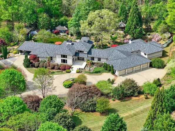 380 Montagu Dr, Spartanburg, SC 29301