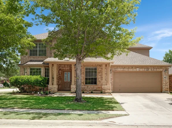 9028 Foxwood Dr, Fort Worth, TX 76244