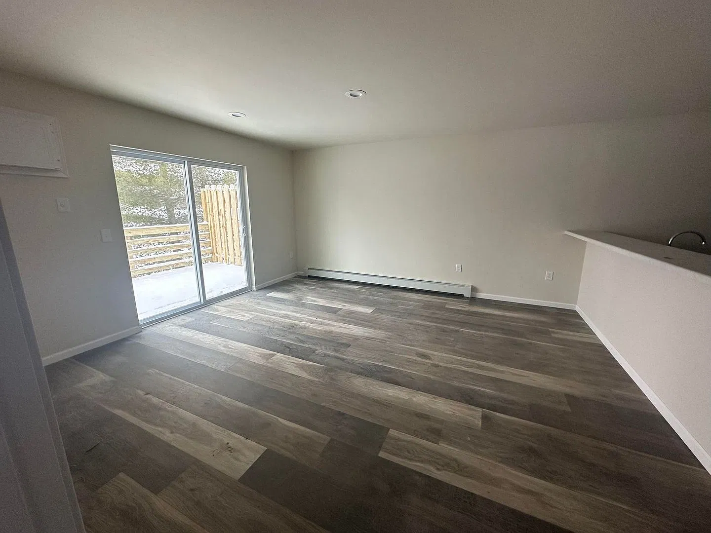2 Bedroom Apartment — Photo 2