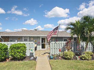 4261 Island Cir #5, Fort Myers, FL 33919