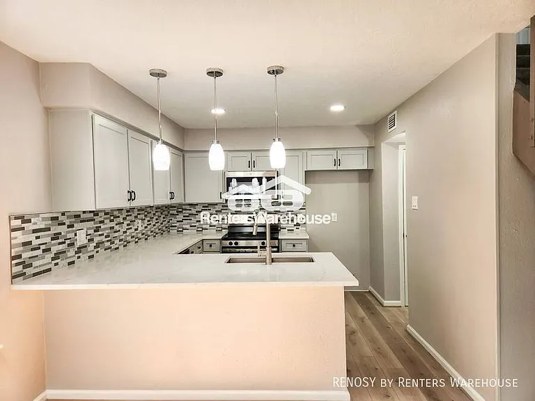 13427 Garden Grove St #750 — Photo 11