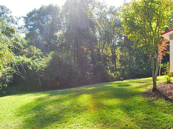 4th image of 4815 Cumberland Rd