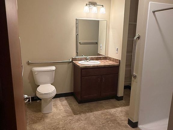 4th image of 6336 Hickman Rd APT 205