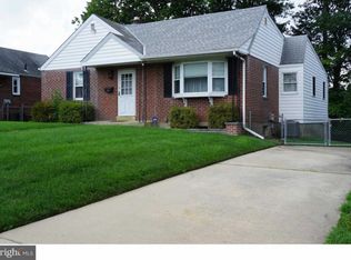 12 W Ann Rd, Broomall, PA 19008