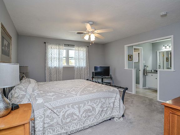 5th image of 5304 Avenue T