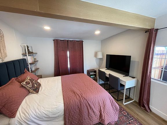 5th image of 3423 Meridian Ave #A