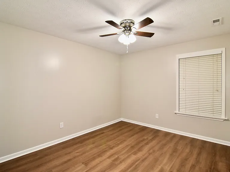 13978 Keams Dr — Photo 18