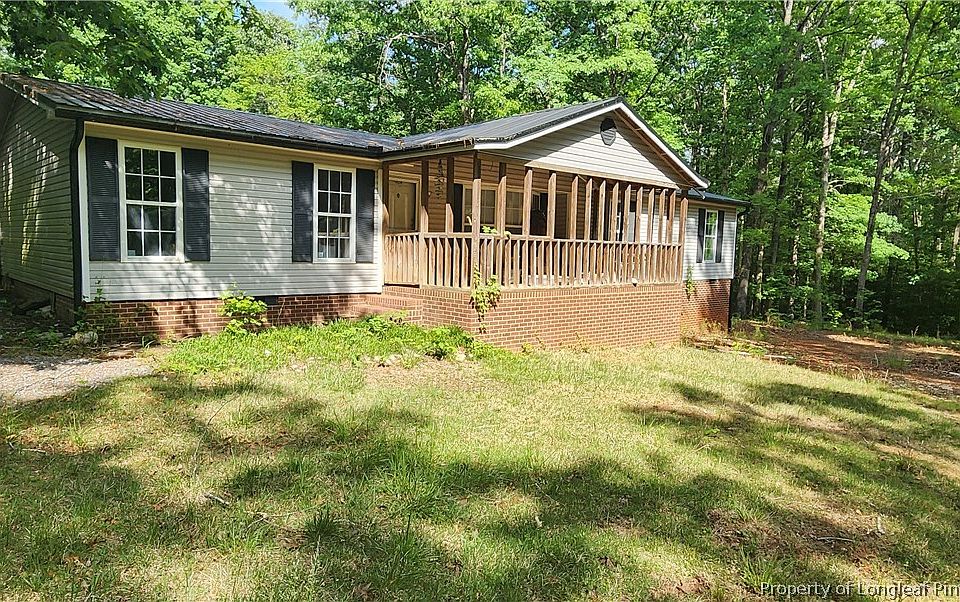 1st image of 3694 Buckhorn Rd