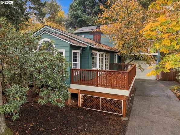 12225 SW 34th Ave, Portland, OR 97219