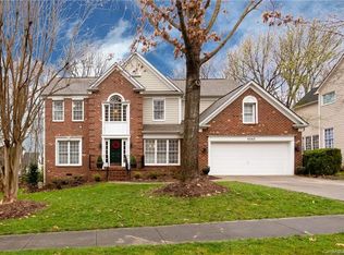 6542 Moonlight Ln, Charlotte, NC 28269