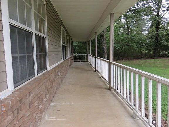 4th image of 554 Private Road 1699
