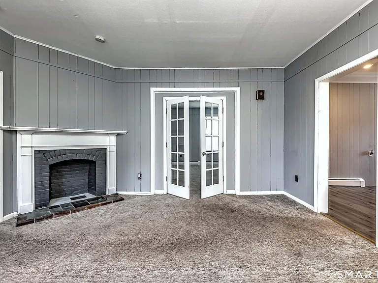 90 N Turnpike Rd #1 — Photo 8