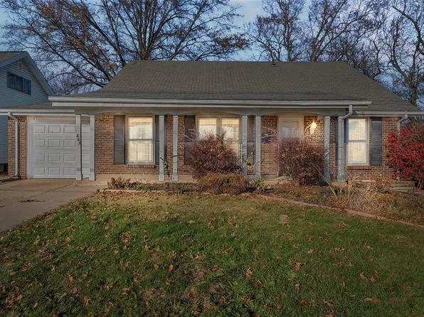 1865 Derhake Rd, Florissant, MO 63033