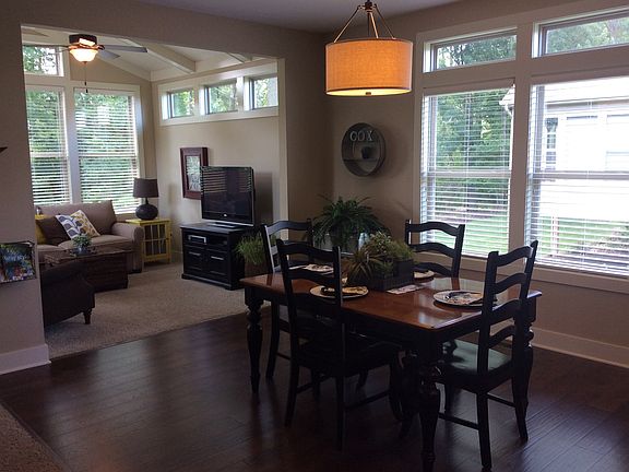 Lots of light throughout