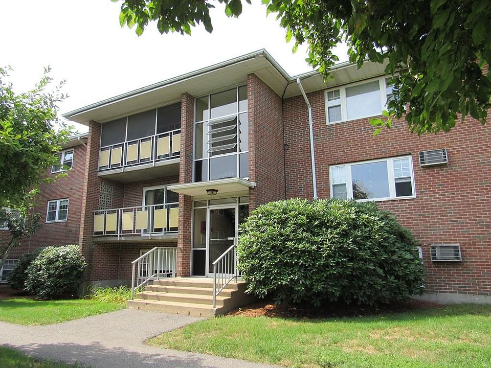 1st image of 215 Rock St APT J9