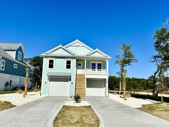 306 E Yacht Drive, Oak Island, NC 28465
