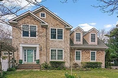 3rd image of 9 Eastpond Ln