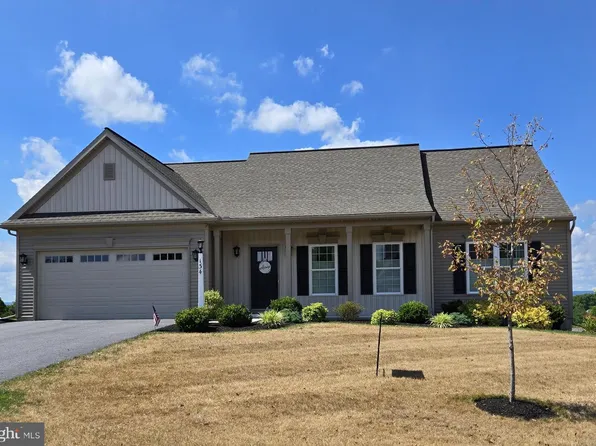 134 Rosebush Ct, Womelsdorf, PA 19567