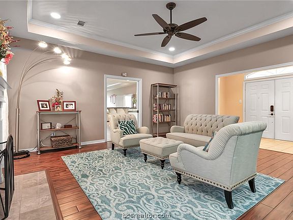 5th image of 4712 Camargo Ct